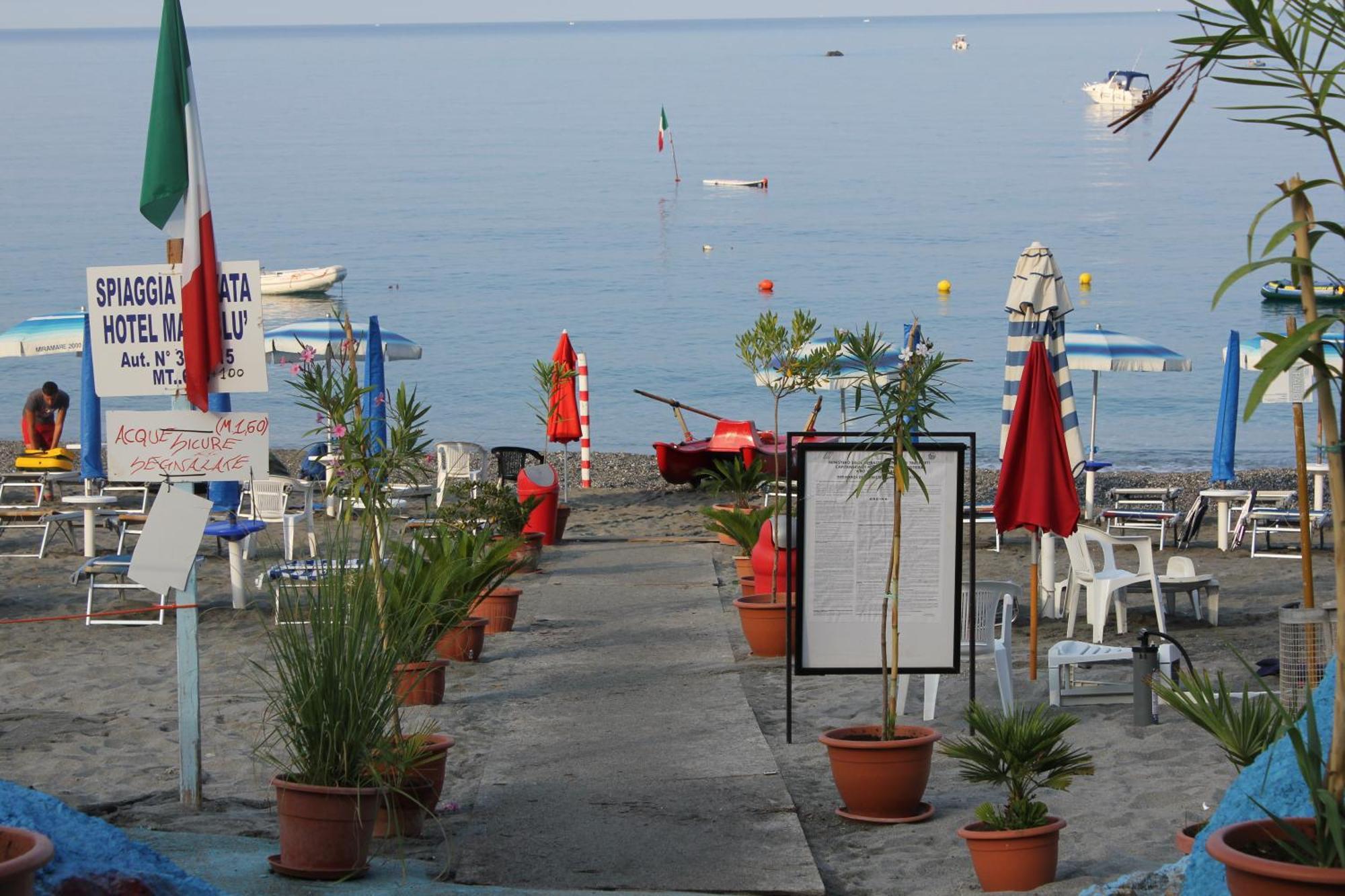Hotel Ristorante Mareblu อามันเตีย ภายนอก รูปภาพ