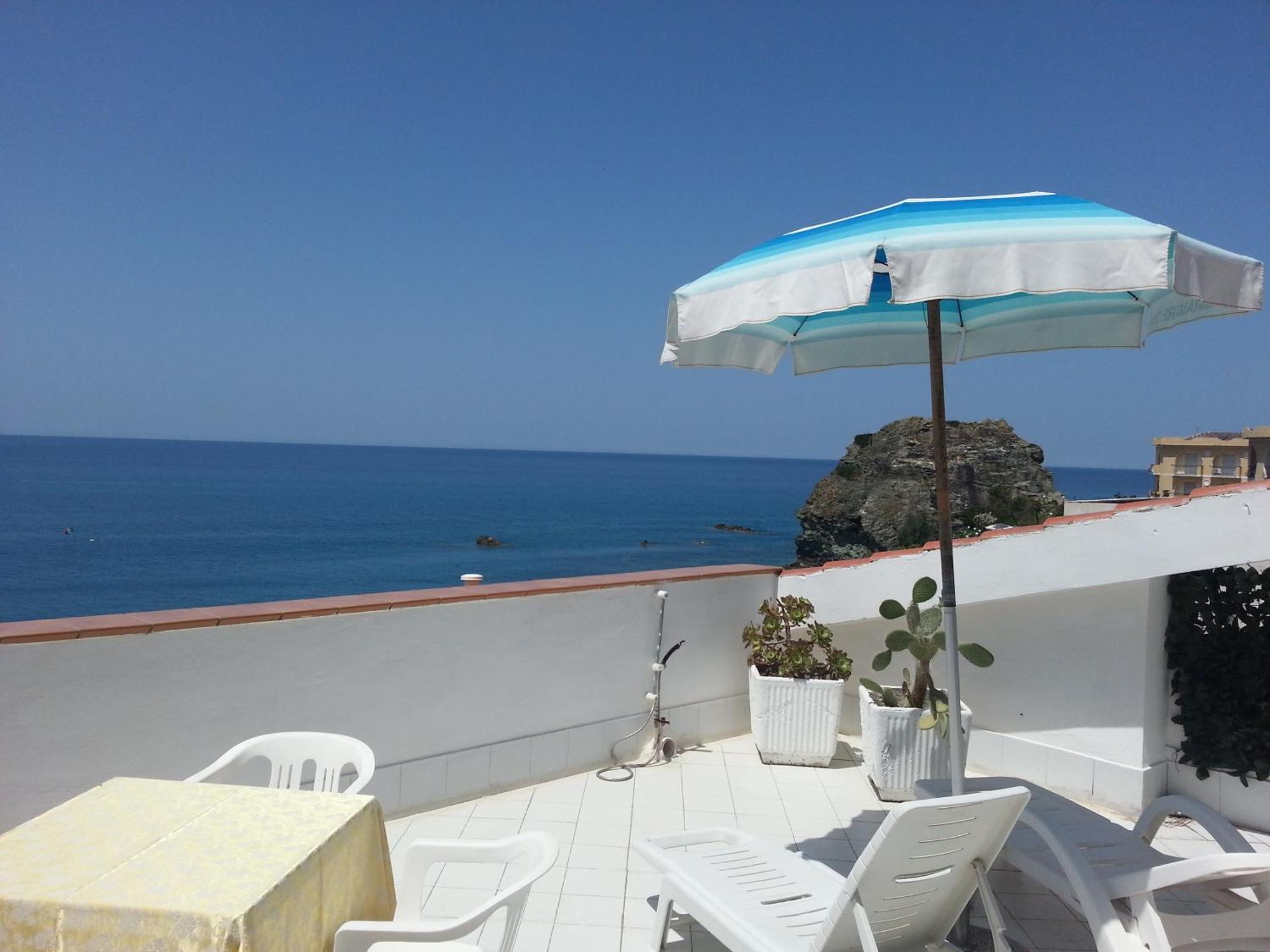 Hotel Ristorante Mareblu อามันเตีย ภายนอก รูปภาพ
