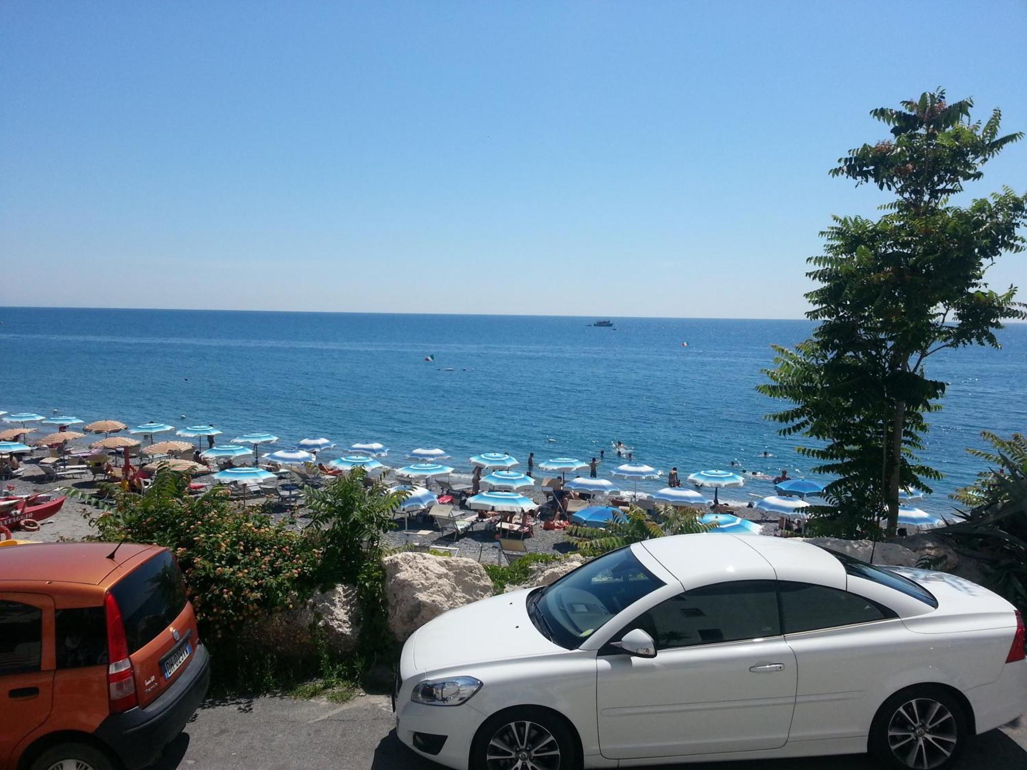 Hotel Ristorante Mareblu อามันเตีย ภายนอก รูปภาพ