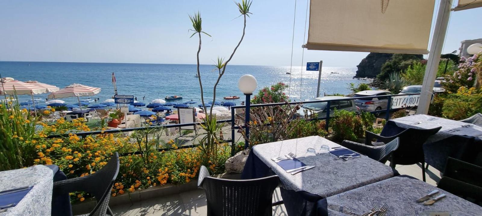Hotel Ristorante Mareblu อามันเตีย ภายนอก รูปภาพ