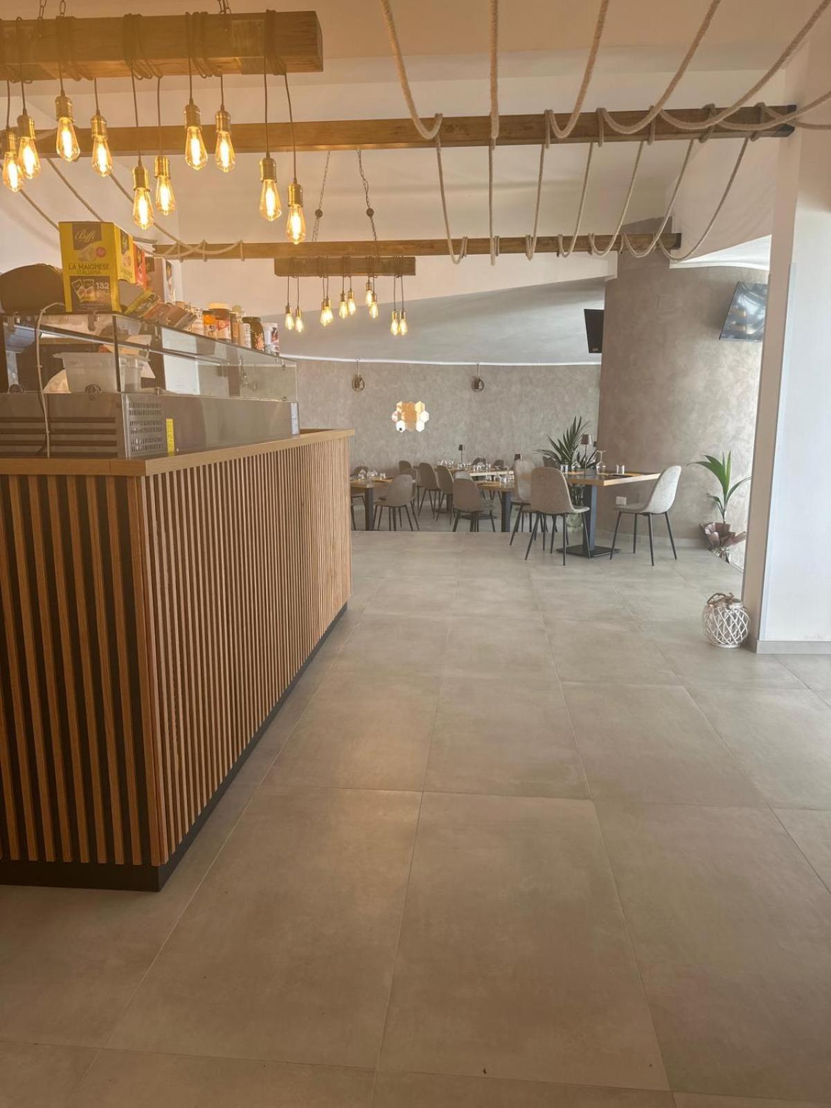 Hotel Ristorante Mareblu อามันเตีย ภายนอก รูปภาพ