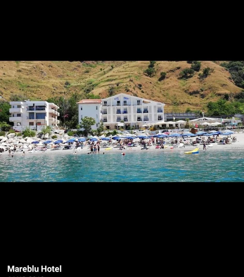 Hotel Ristorante Mareblu อามันเตีย ภายนอก รูปภาพ